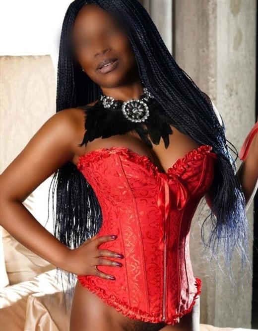 Escort Model Chenglian, Linwood id2170