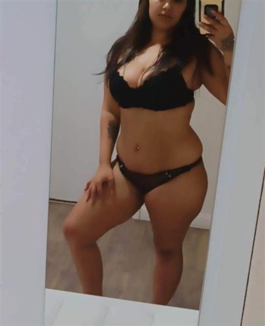 Piette, escort in Merivale id2800