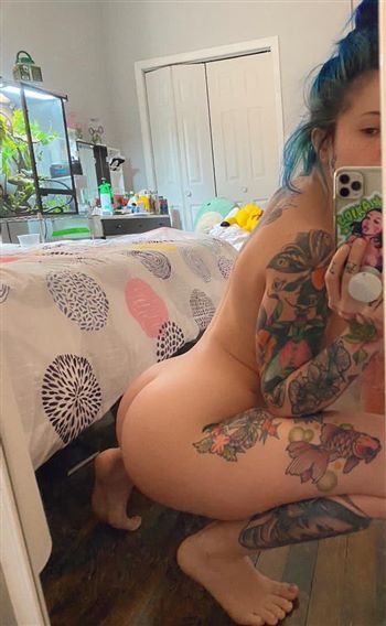 Loly_Kiss, sex in Harewood id4180